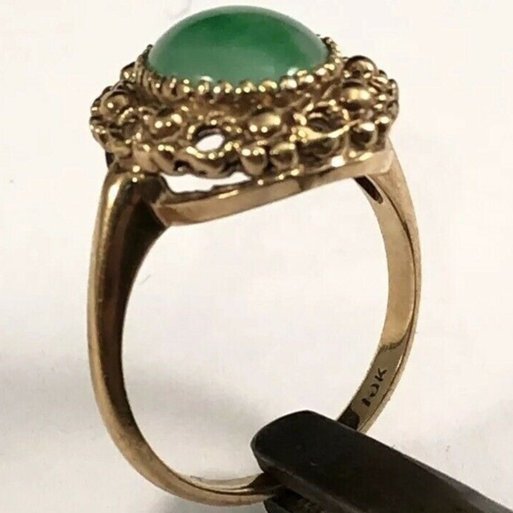 Stunning Estate VNT Solid 10K Yellow Gold Jade Jadeite Cabochon Ring Size 7 - Picture 5 of 13